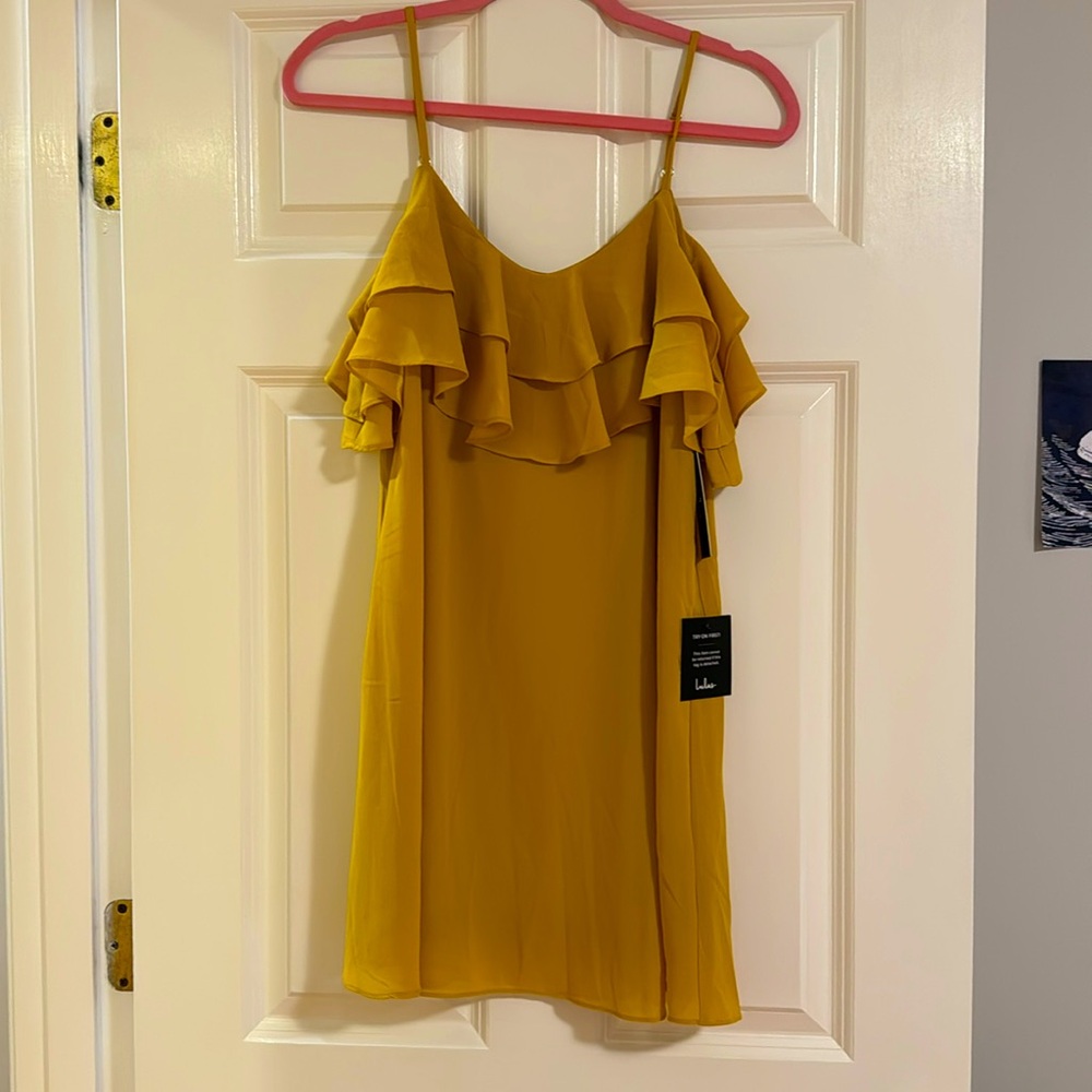 Lulus Minidress. Goldenrod. Size XS. NWT.